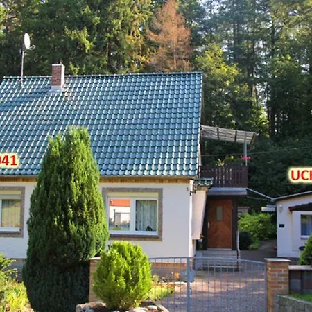 Vakantiehuis Ferienhaus Uck 941 *